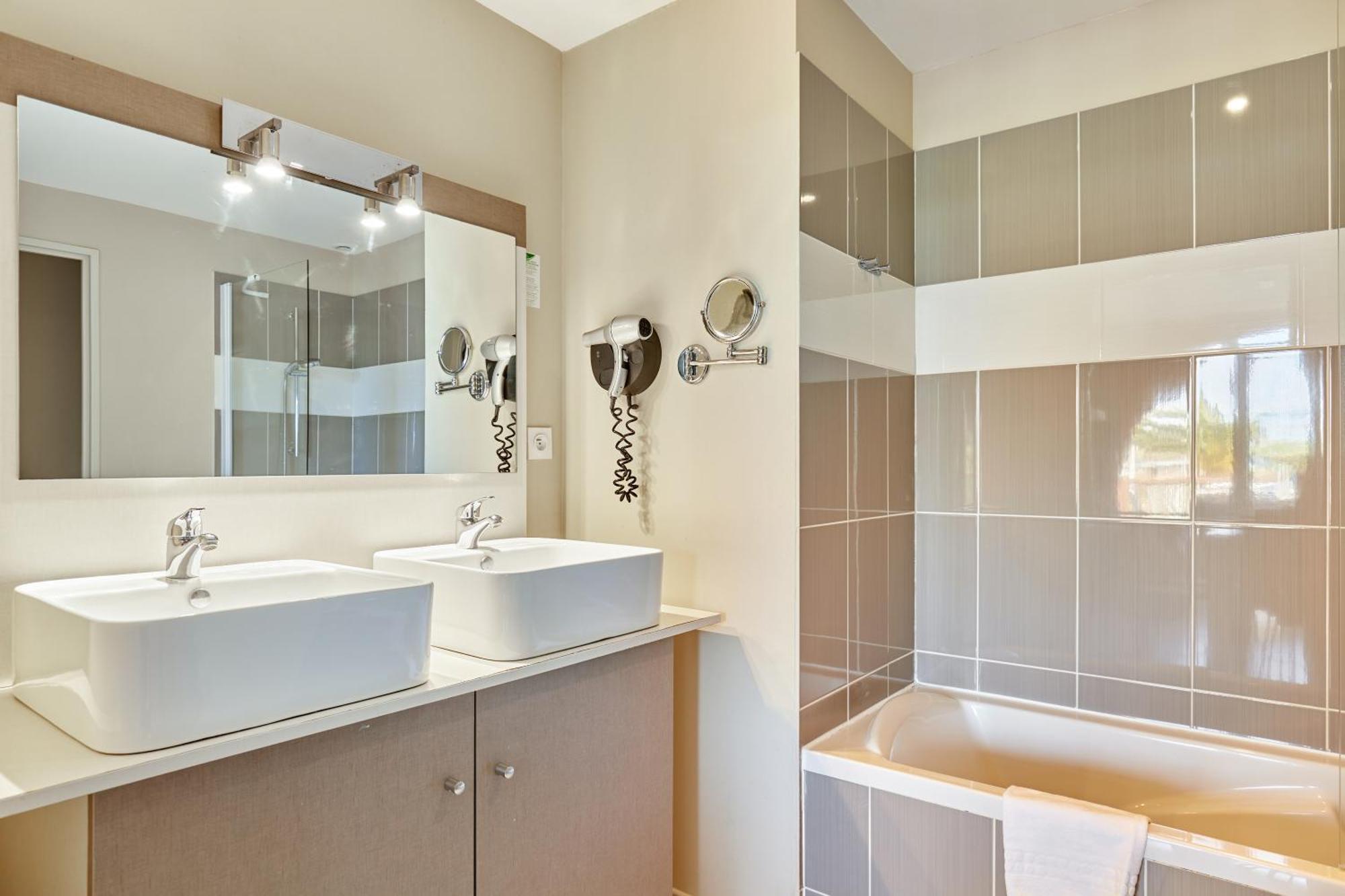 אגדה Residence Odalys Du Golfe מראה חיצוני תמונה